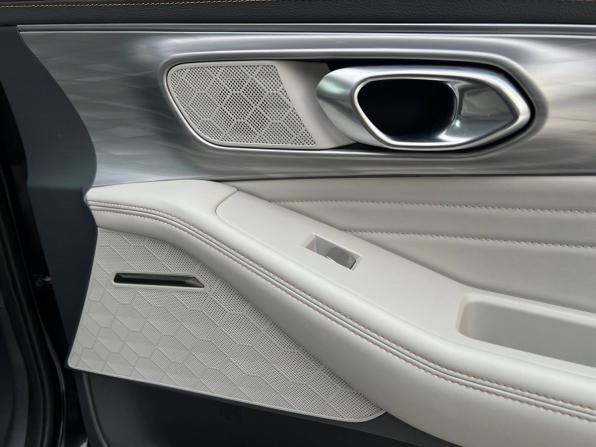 GAC GS8 II с пробегом 2023 года, цена 2 775 000 рублей, 93000 км, внедорожник, Автокод Объявления