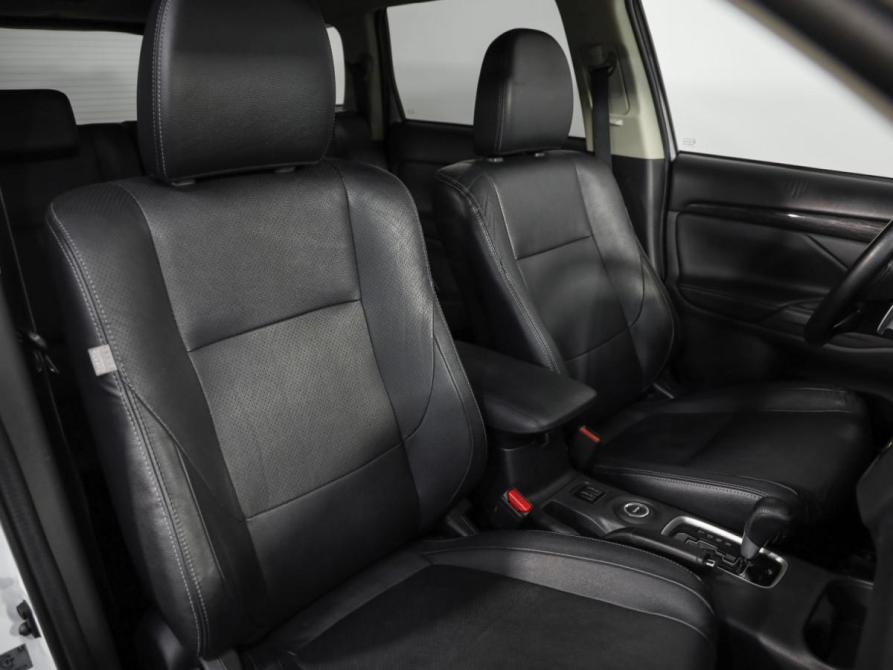 Mitsubishi Outlander III Рестайлинг 2 Санкт-Петербург  - изображение 22