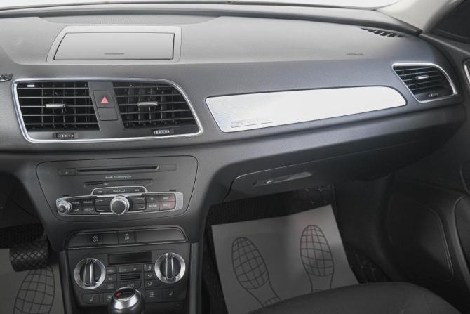 Audi Q3 I (8U) с пробегом 2011 года, цена 1 349 000 рублей, 225000 км, внедорожник, Автокод Объявления