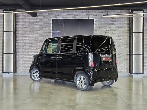 Honda N-BOX I Рестайлинг с пробегом 2016 года, цена 799 000 рублей, 48844 км, минивэн, Автокод Объявления