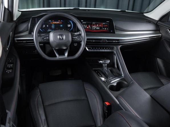 Changan CS35 Plus I Рестайлинг с пробегом 2024 года, цена 2 199 000 рублей, 14833 км, внедорожник, Автокод Объявления