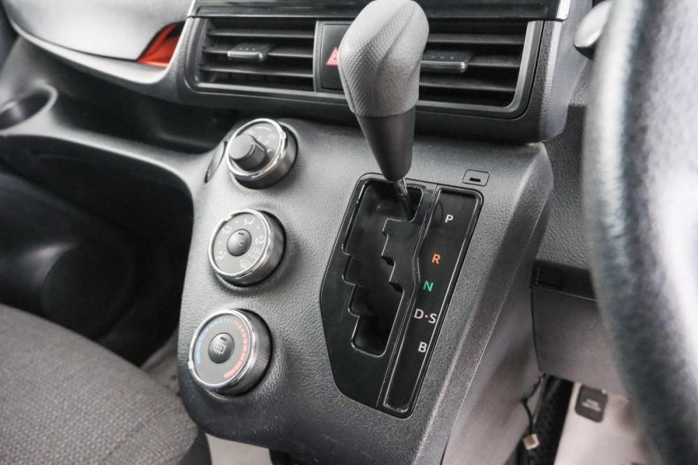 Toyota Sienta II Рестайлинг Красноярск  - изображение 14