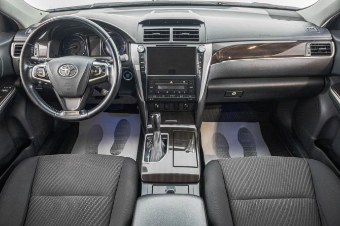 Toyota Camry VII (XV50) Рестайлинг с пробегом 2016 года, цена 2 329 000 рублей, 121700 км, седан, Автокод Объявления