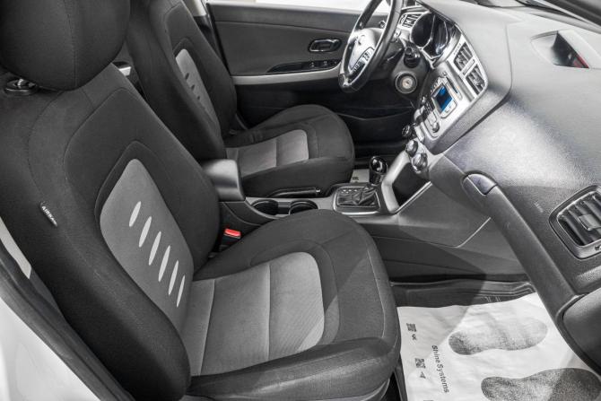 Kia Ceed II с пробегом 2015 года, цена 949 000 рублей, 214000 км, хэтчбек, Автокод Объявления