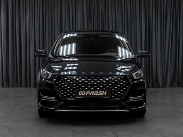 Omoda S5 с пробегом 2023 года, цена 1 465 000 рублей, 61916 км, седан, Автокод Объявления