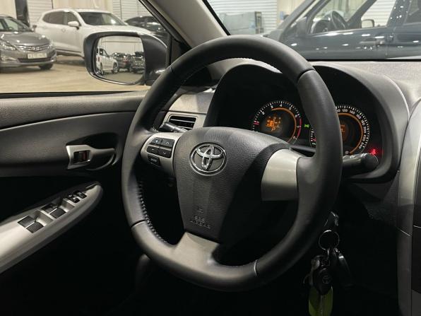 Toyota Corolla X (E140 E150) Рестайлинг с пробегом 2012 года, цена 995 000 рублей, 241240 км, седан, Автокод Объявления