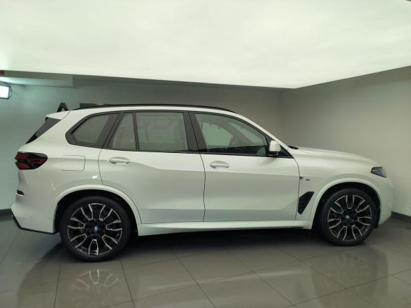 BMW X5 IV (G05/G18) Рестайлинг с пробегом 2023 года, цена 12 870 000 рублей, 13500 км, внедорожник, Автокод Объявления