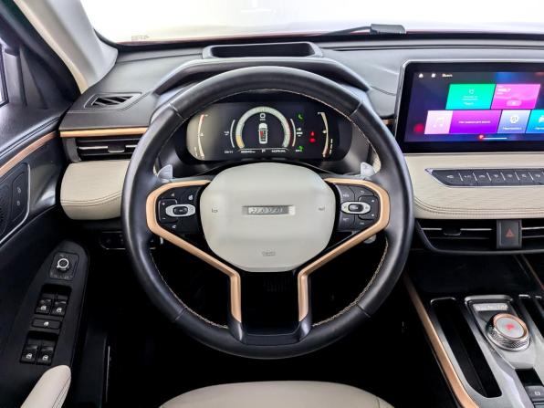 Haval Jolion I с пробегом 2022 года, цена 1 850 000 рублей, 35638 км, внедорожник, Автокод Объявления