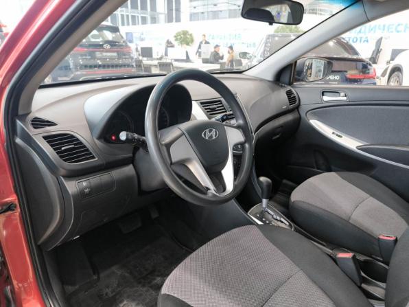 Hyundai Solaris I с пробегом 2011 года, цена 820 000 рублей, 200000 км, седан, Автокод Объявления