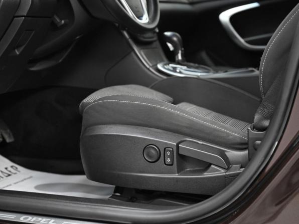 Opel Insignia I с пробегом 2013 года, цена 689 000 рублей, 132766 км, седан, Автокод Объявления