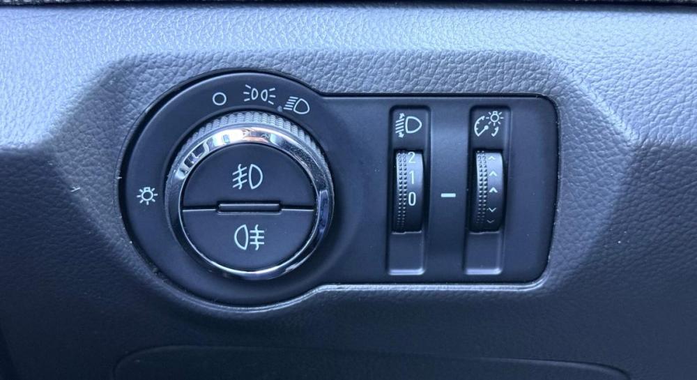 Chevrolet Cruze I Тюмень  - изображение 14