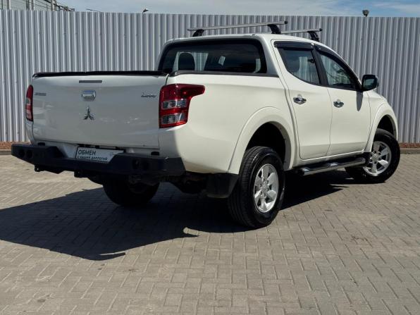 Mitsubishi L200 V с пробегом 2015 года, цена 2 199 000 рублей, 154000 км, пикап, Автокод Объявления