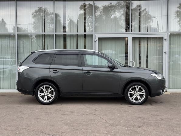 Mitsubishi Outlander III Рестайлинг с пробегом 2014 года, цена 1 549 000 рублей, 162000 км, внедорожник, Автокод Объявления