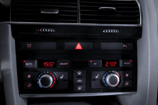 Audi A6 III (C6) Рестайлинг с пробегом 2009 года, цена 999 000 рублей, 169390 км, универсал, Автокод Объявления