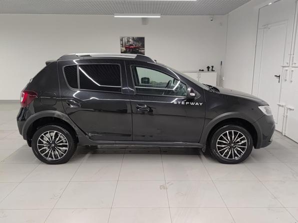 Renault Sandero II Рестайлинг с пробегом 2019 года, цена 1 140 000 рублей, 193266 км, хэтчбек, Автокод Объявления