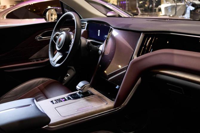 Новый Hongqi HS7 II 2025 года, цена 5 200 000 рублей, внедорожник, Автокод Объявления