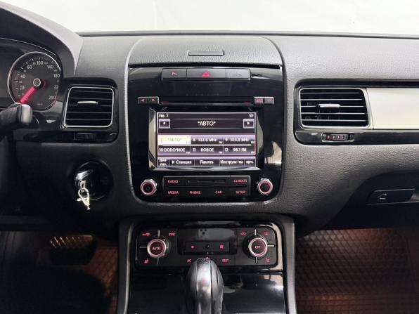 Volkswagen Touareg II с пробегом 2012 года, цена 1 780 000 рублей, 285614 км, внедорожник, Автокод Объявления