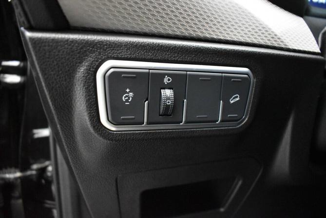 Haval F7 I Рестайлинг с пробегом 2022 года, цена 2 000 000 рублей, 28893 км, внедорожник, Автокод Объявления