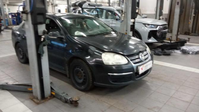 Volkswagen Jetta V с пробегом 2007 года, цена 390 000 рублей, 363009 км, седан, Автокод Объявления