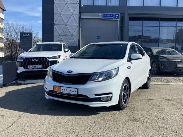 Kia Rio III Рестайлинг с пробегом 2016 года, цена 830 000 рублей, 120000 км, седан, Автокод Объявления