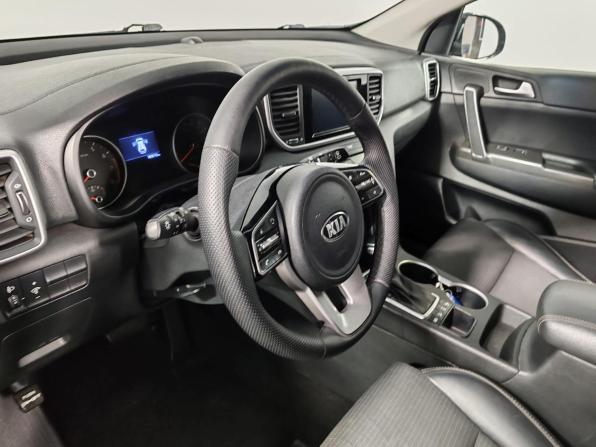 Kia Sportage IV Рестайлинг с пробегом 2019 года, цена 1 999 000 рублей, 160009 км, внедорожник, Автокод Объявления