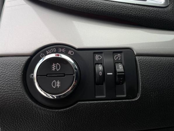 Opel Mokka I с пробегом 2013 года, цена 804 000 рублей, 199173 км, внедорожник, Автокод Объявления