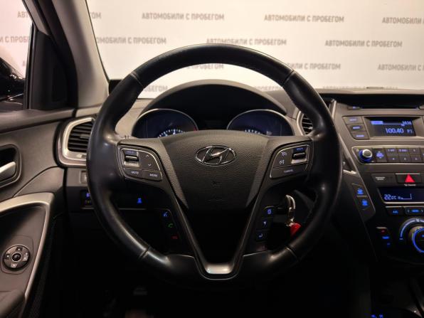 Hyundai Santa Fe III Рестайлинг с пробегом 2016 года, цена 1 849 000 рублей, 111000 км, внедорожник, Автокод Объявления
