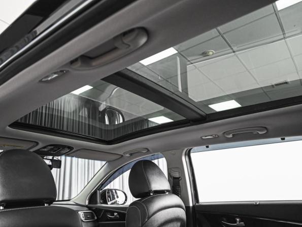 Kia Sorento III Prime Рестайлинг с пробегом 2018 года, цена 3 090 111 рублей, 78052 км, внедорожник, Автокод Объявления