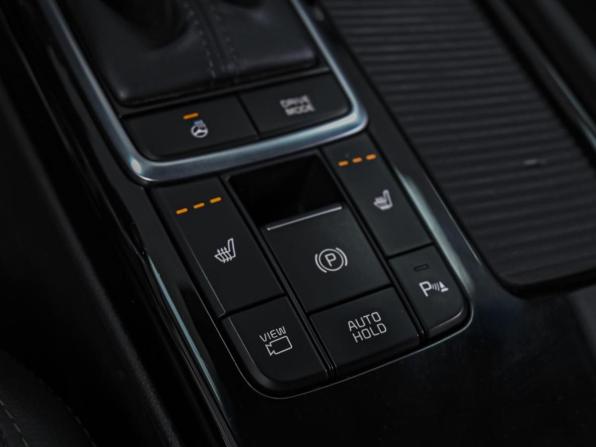 Kia Optima IV Рестайлинг с пробегом 2019 года, цена 2 270 000 рублей, 131053 км, седан, Автокод Объявления