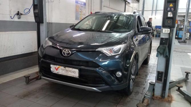 Toyota RAV4 IV (XA40) Рестайлинг с пробегом 2017 года, цена 2 490 000 рублей, 87948 км, внедорожник, Автокод Объявления
