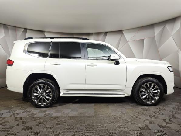 Toyota Land Cruiser 300 Series с пробегом 2022 года, цена 10 235 000 рублей, 47177 км, внедорожник, Автокод Объявления