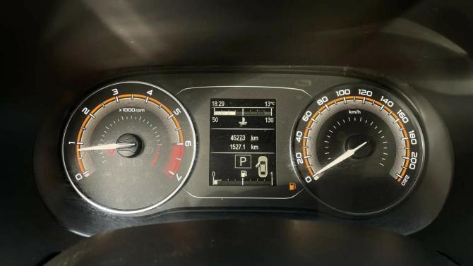 Lada (ВАЗ) Vesta I Рестайлинг (NG) с пробегом 2024 года, цена 1 335 000 рублей, 45273 км, седан, Автокод Объявления
