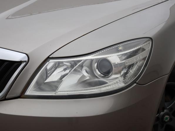 Skoda Octavia II (A5) Рестайлинг с пробегом 2010 года, цена 699 000 рублей, 253000 км, лифтбек, Автокод Объявления
