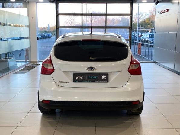 Ford Focus III с пробегом 2012 года, цена 775 000 рублей, 145053 км, хэтчбек, Автокод Объявления