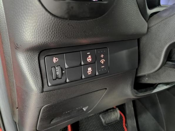 Kia Soul II Рестайлинг с пробегом 2019 года, цена 1 745 000 рублей, 80378 км, хэтчбек, Автокод Объявления
