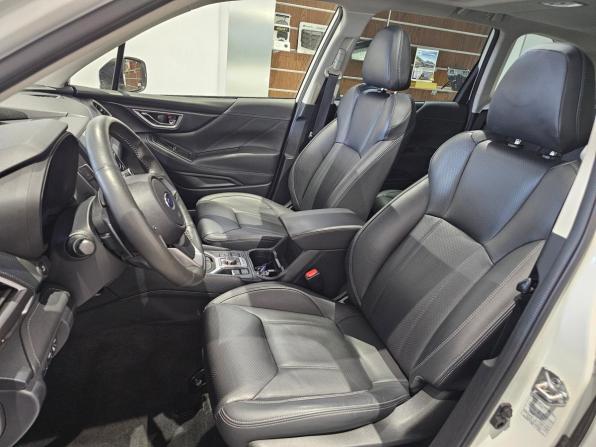 Subaru Forester V Рестайлинг с пробегом 2023 года, цена 5 475 000 рублей, 28098 км, внедорожник, Автокод Объявления