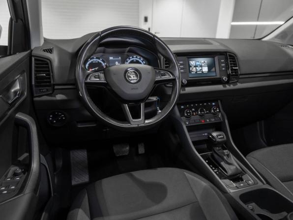 Skoda Karoq I с пробегом 2020 года, цена 2 175 000 рублей, 102110 км, внедорожник, Автокод Объявления