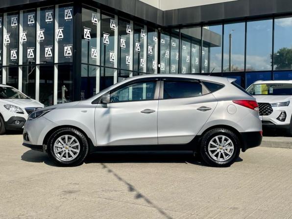 Hyundai ix35 I Рестайлинг с пробегом 2014 года, цена 1 310 000 рублей, 115600 км, внедорожник, Автокод Объявления
