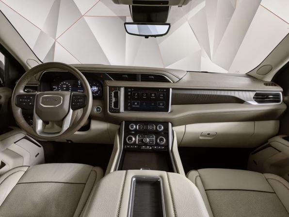 GMC Yukon V с пробегом 2024 года, цена 7 699 000 рублей, 59613 км, внедорожник, Автокод Объявления