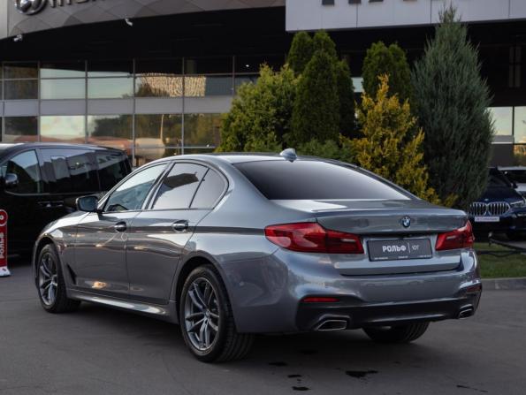 BMW 5 серии VII (G30/G31/G38) с пробегом 2018 года, цена 3 328 000 рублей, 141238 км, седан, Автокод Объявления