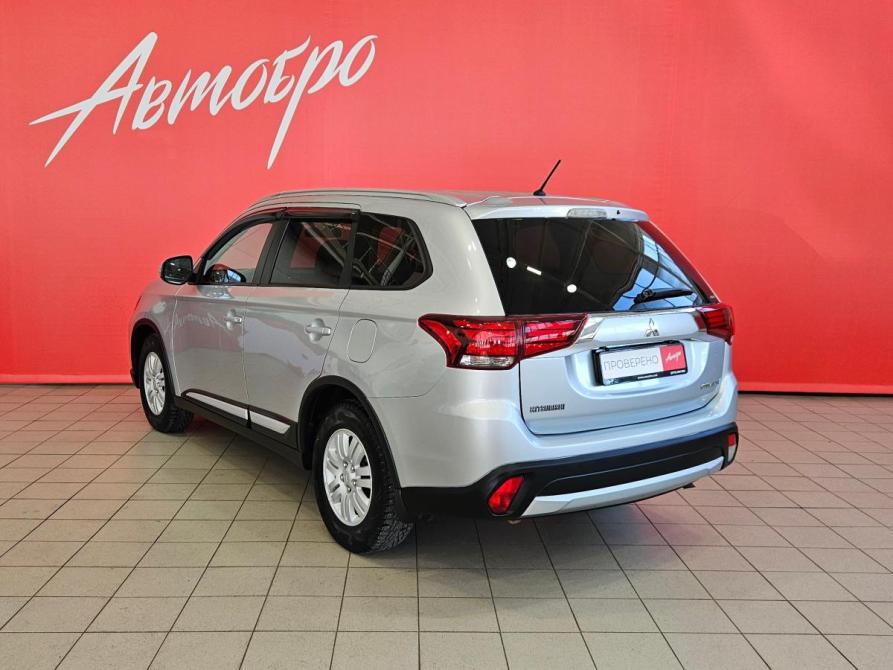 Mitsubishi Outlander III Рестайлинг 2 Вологда  - изображение 3