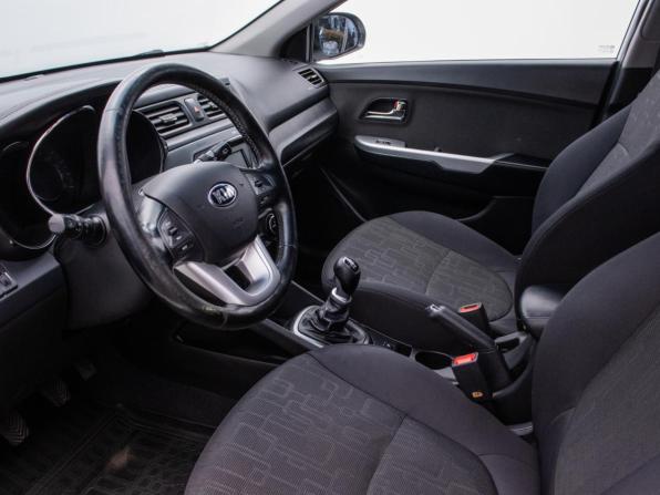 Kia Rio III с пробегом 2013 года, цена 939 000 рублей, 109743 км, хэтчбек, Автокод Объявления