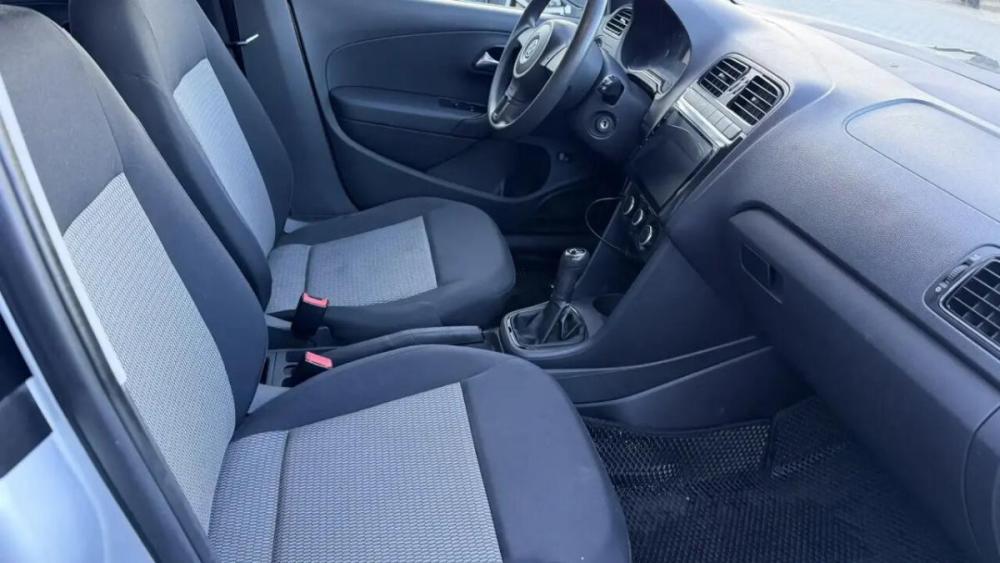 Volkswagen Polo V Череповец  - изображение 13