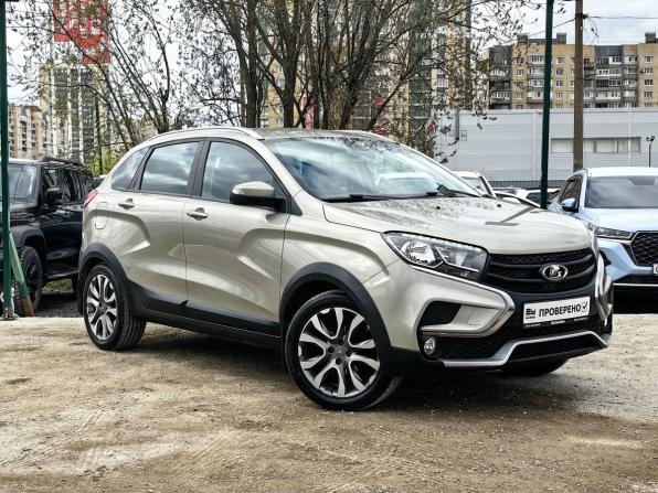 Lada (ВАЗ) XRAY I с пробегом 2019 года, цена 1 059 000 рублей, 110000 км, хэтчбек, Автокод Объявления