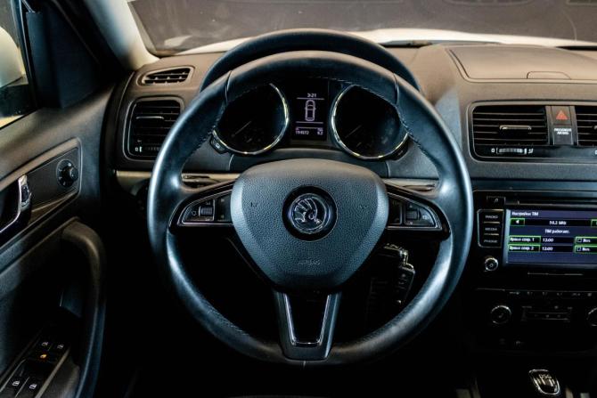 Skoda Yeti I Рестайлинг с пробегом 2014 года, цена 1 079 000 рублей, 194872 км, внедорожник, Автокод Объявления