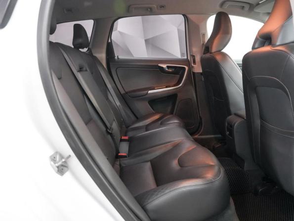 Volvo XC60 I Рестайлинг с пробегом 2014 года, цена 2 499 000 рублей, 111000 км, внедорожник, Автокод Объявления