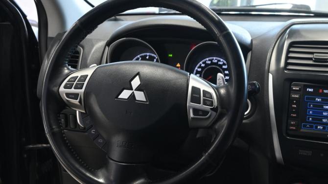 Mitsubishi ASX I с пробегом 2010 года, цена 1 150 000 рублей, 128035 км, внедорожник, Автокод Объявления