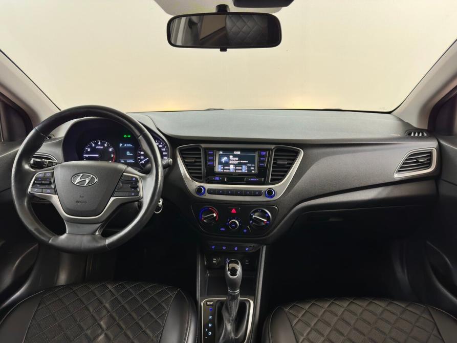 Hyundai Solaris II Москва  - изображение 5