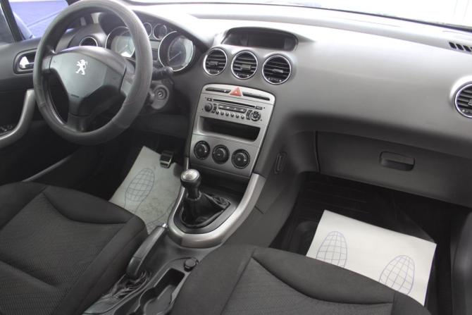 Peugeot 308 I Рестайлинг с пробегом 2012 года, цена 435 000 рублей, 174000 км, хэтчбек, Автокод Объявления