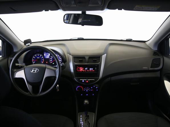 Hyundai Solaris I Рестайлинг с пробегом 2016 года, цена 945 000 рублей, 67199 км, седан, Автокод Объявления